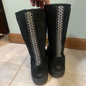 UGG Tasman Boots